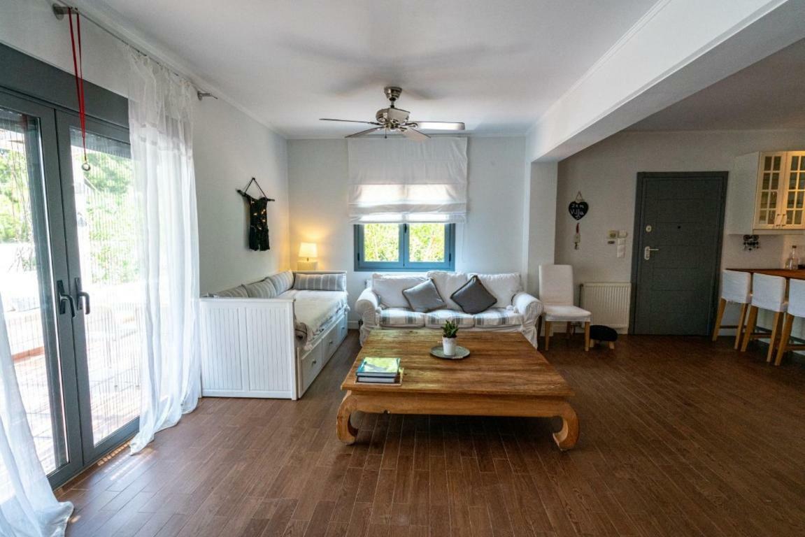 Zen Villa In Schinias Exteriör bild